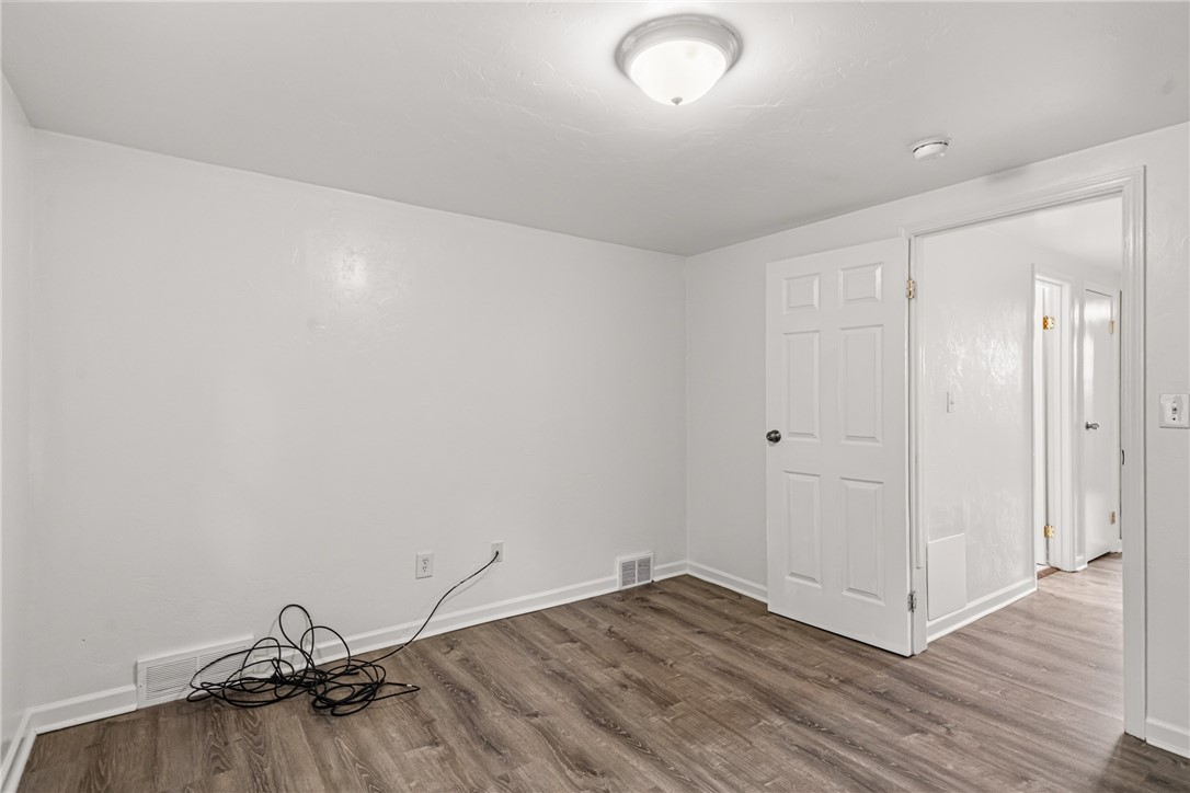 2319 1/2 Patterson