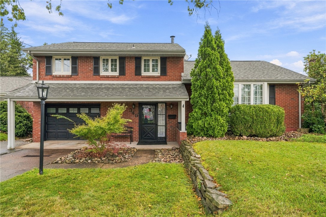 349 Grove Dr
