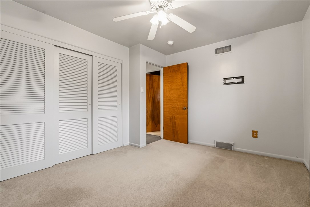 349 Grove Dr