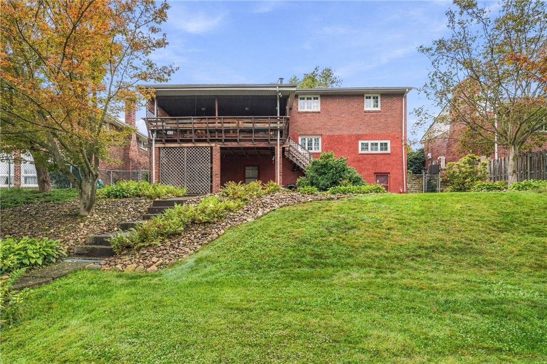 349 Grove Dr