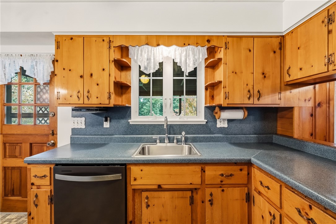 349 Grove Dr
