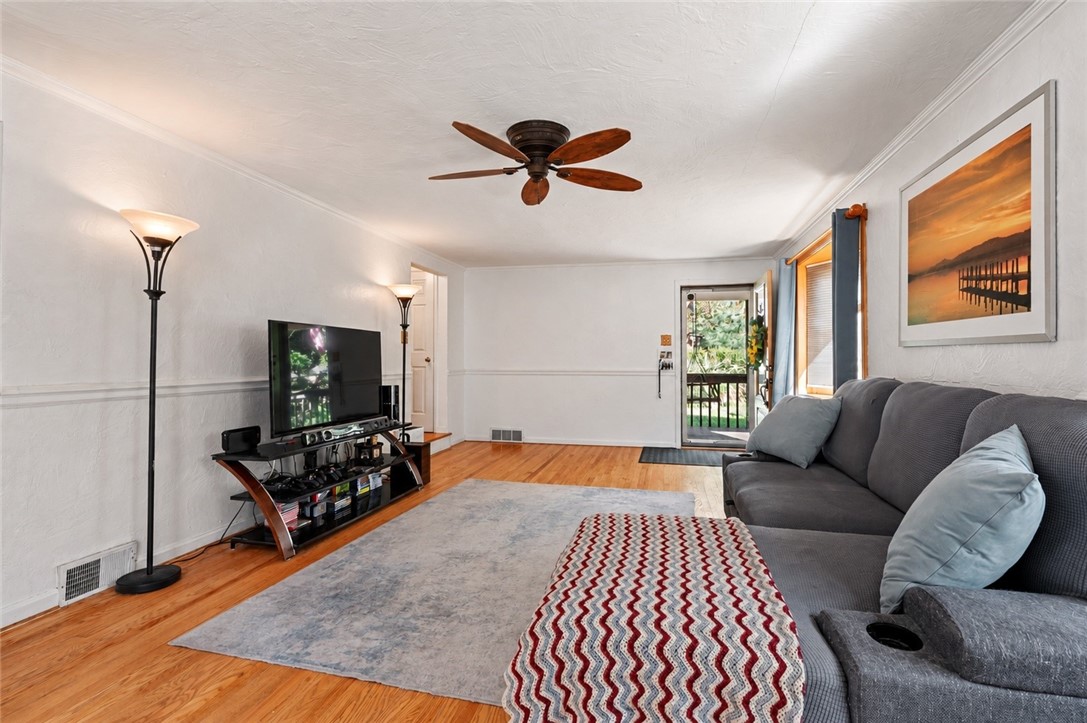 322 E Bruceton Rd