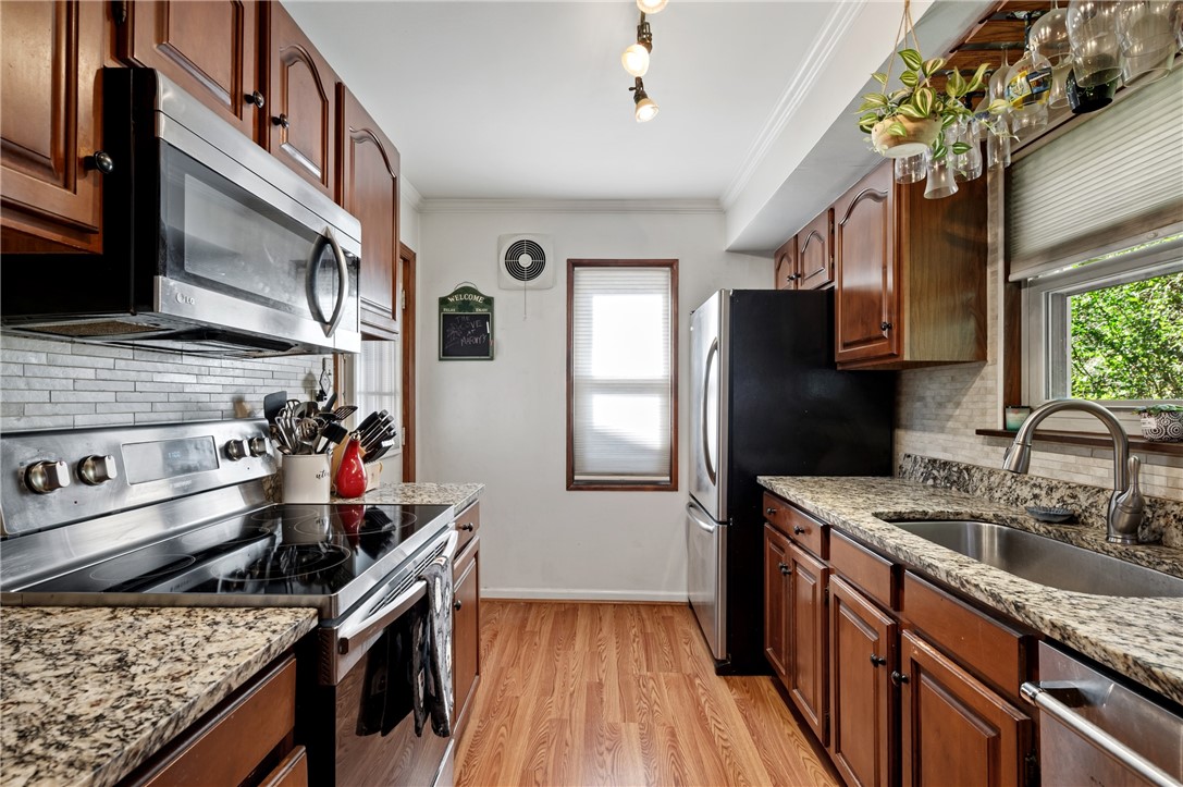 322 E Bruceton Rd