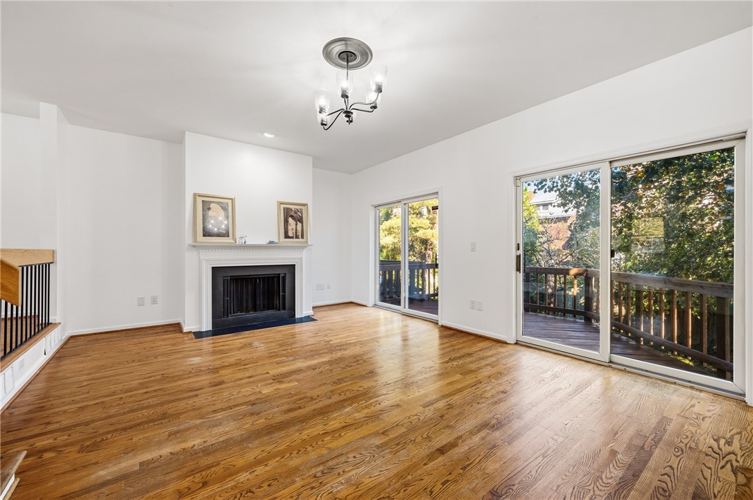 400 Virginia Ave