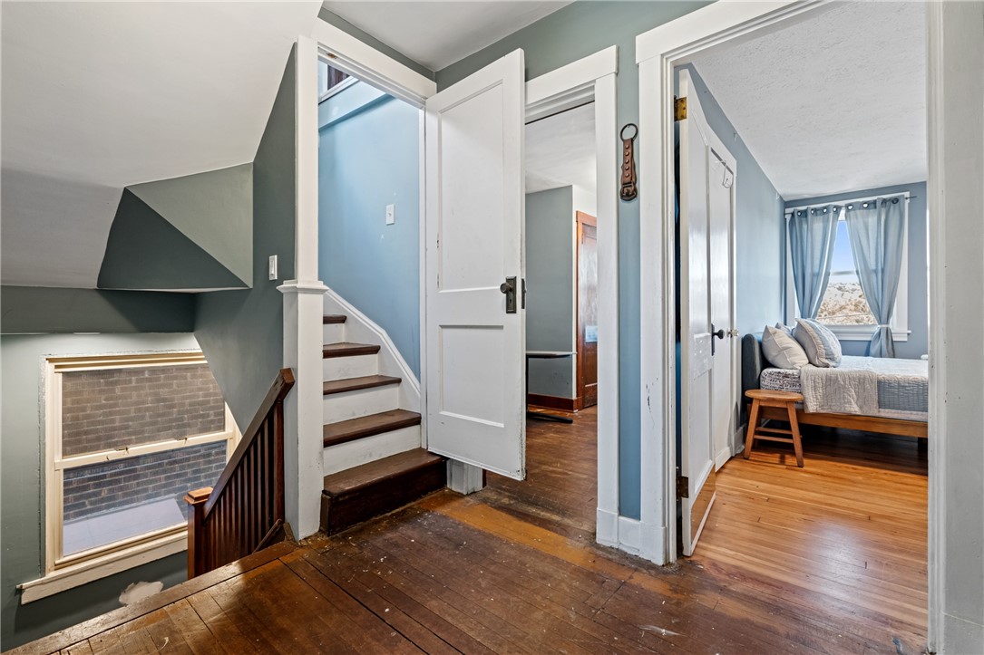 1909 Chislett St