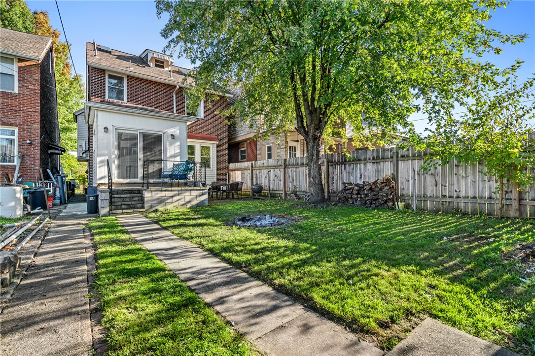 1909 Chislett St