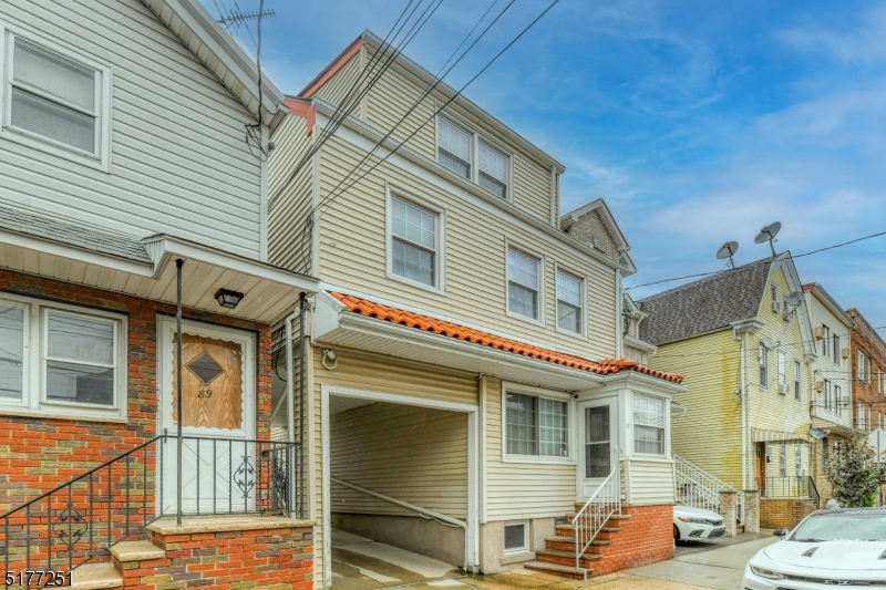 91 Barbara St 3