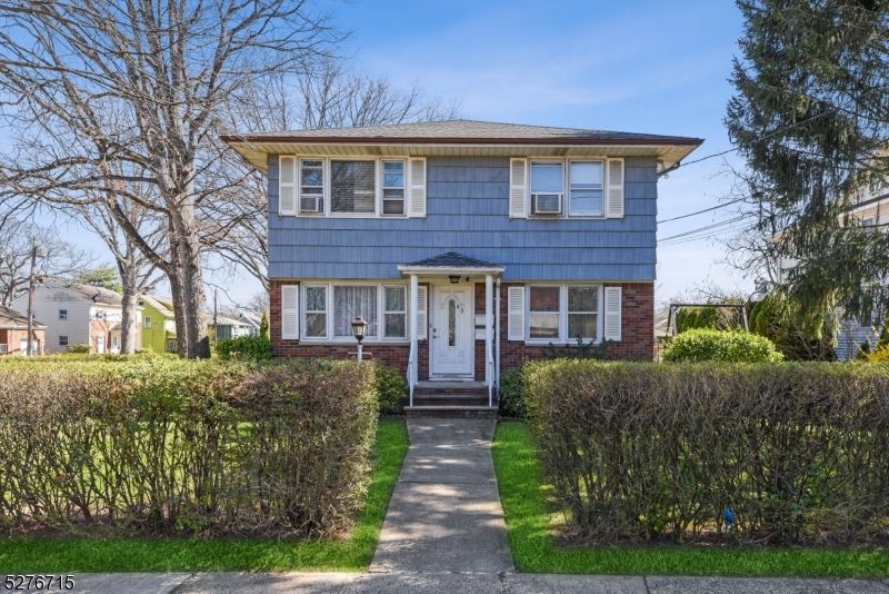 99 Burnside Ave