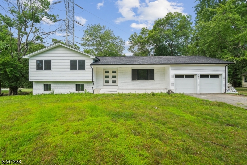 32 Wingate Dr