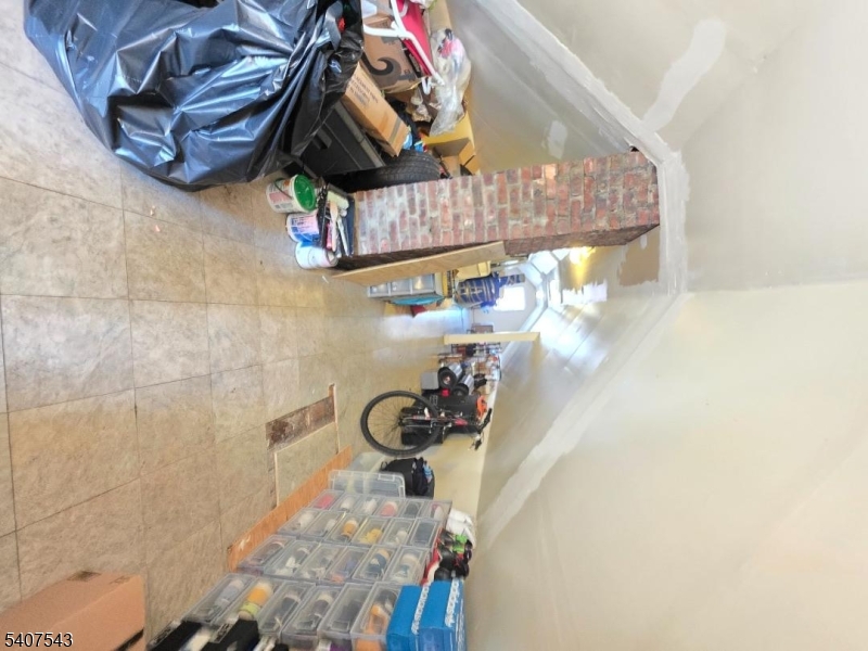 15 E Price St