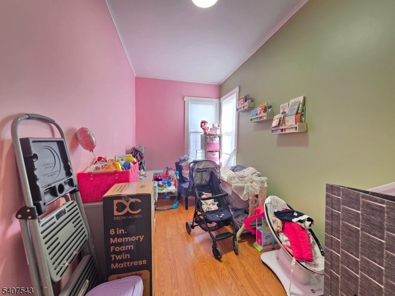15 E Price St