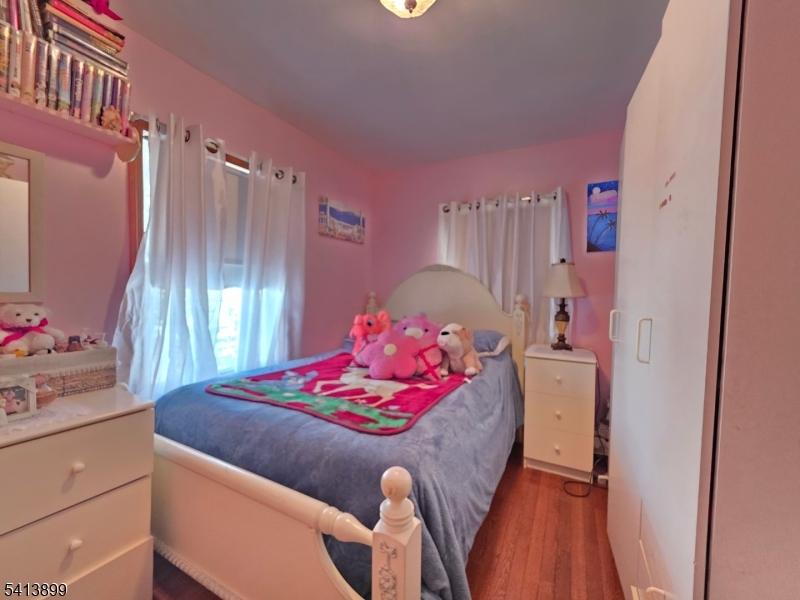137 Fairbanks St
