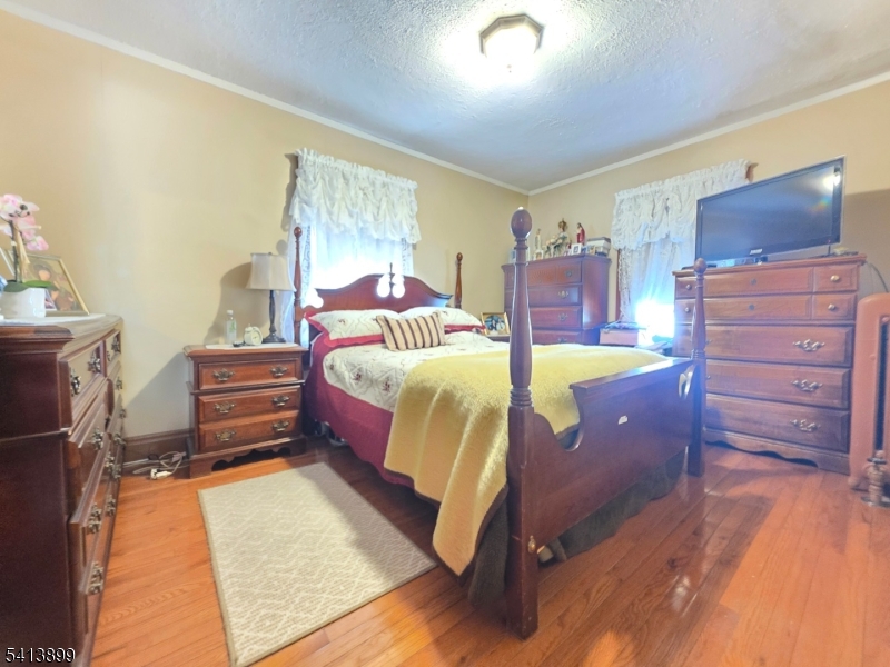 137 Fairbanks St