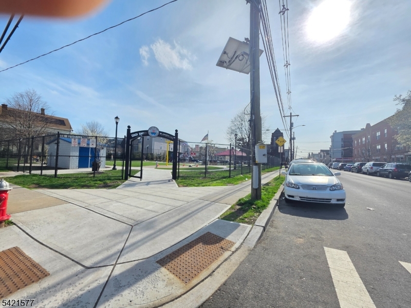 519 Fulton St