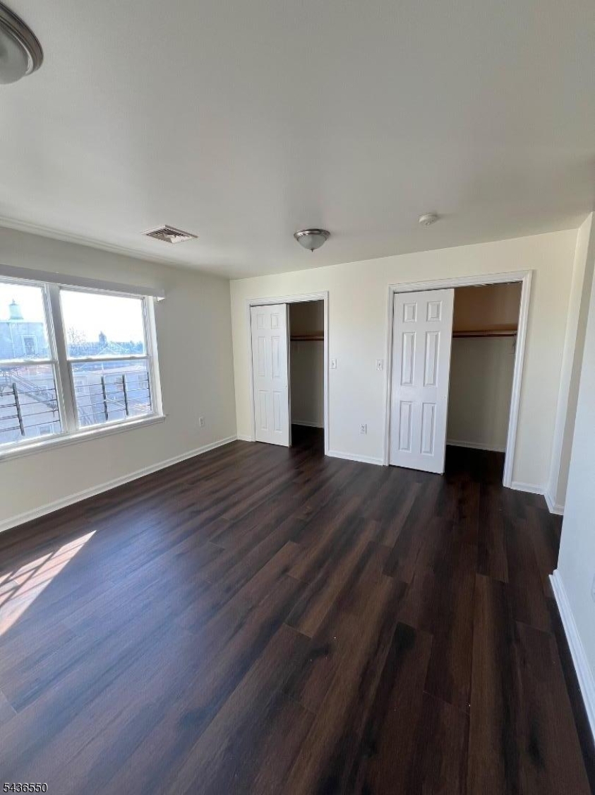 241 Fulton St 2