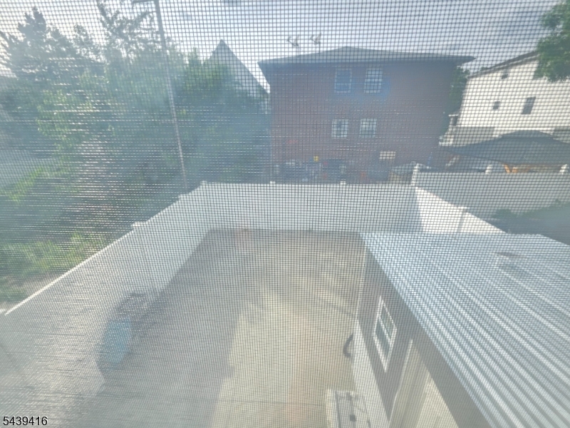 229 Delaware St