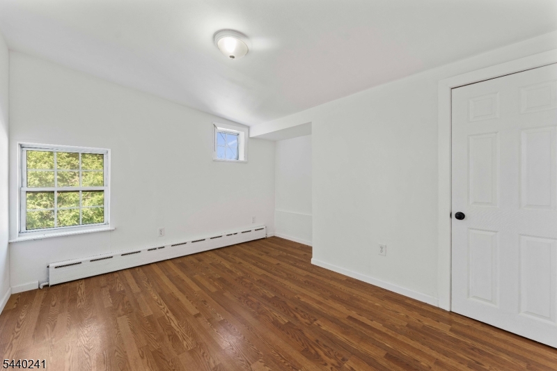 589 Westminster Ave