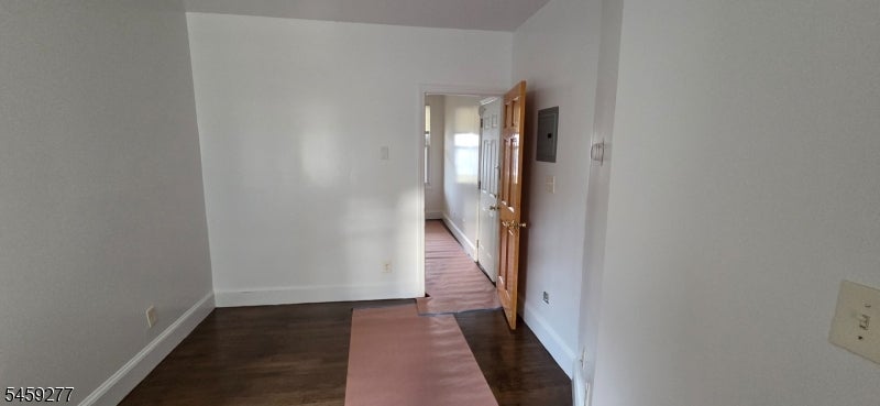 554 Franklin St