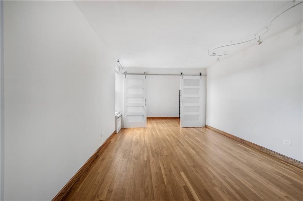 3165 Nostrand Avenue 6B