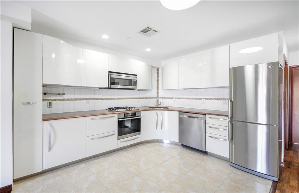 1812 Quentin Road 6B