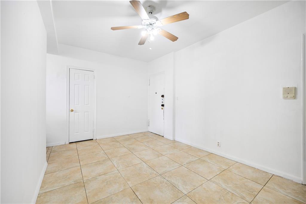 602 Avenue T 6D