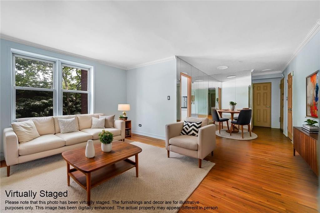 394 Avenue S 2E