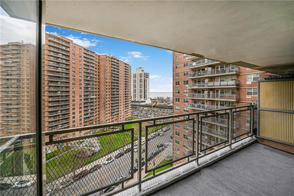 2930 West 5th Street 12R