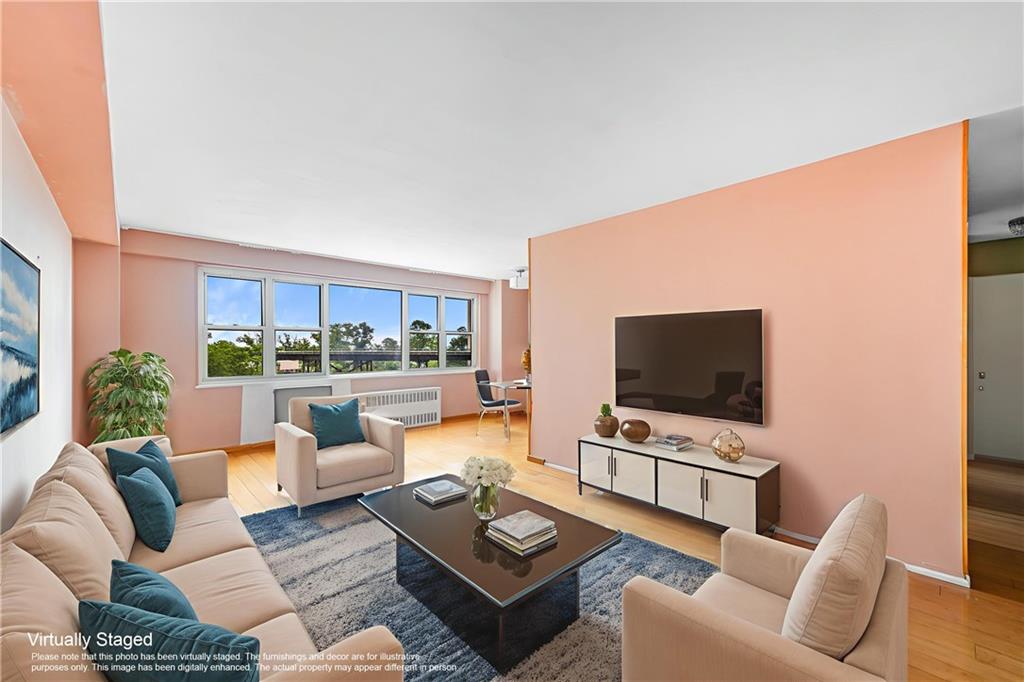 2942 West 5th Street 5N