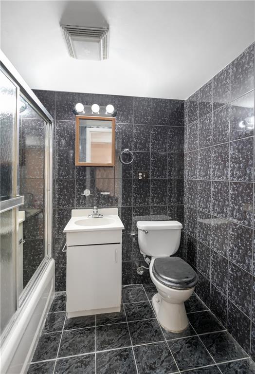 1632 West 3rd Street