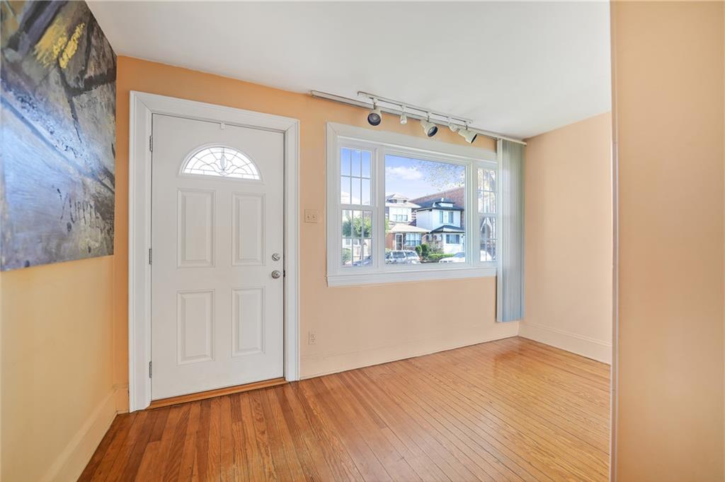 1632 West 3rd Street