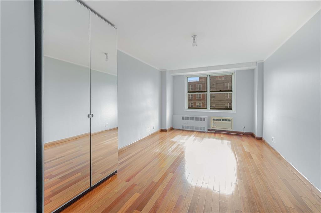 35 Seacoast Terrace 8A