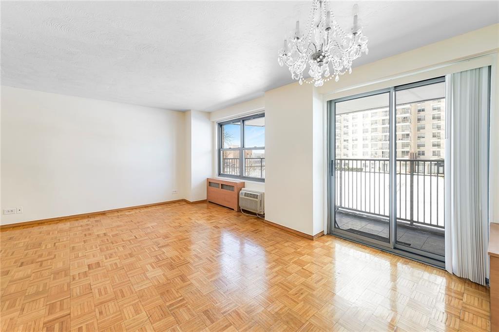501 Surf Avenue 1N