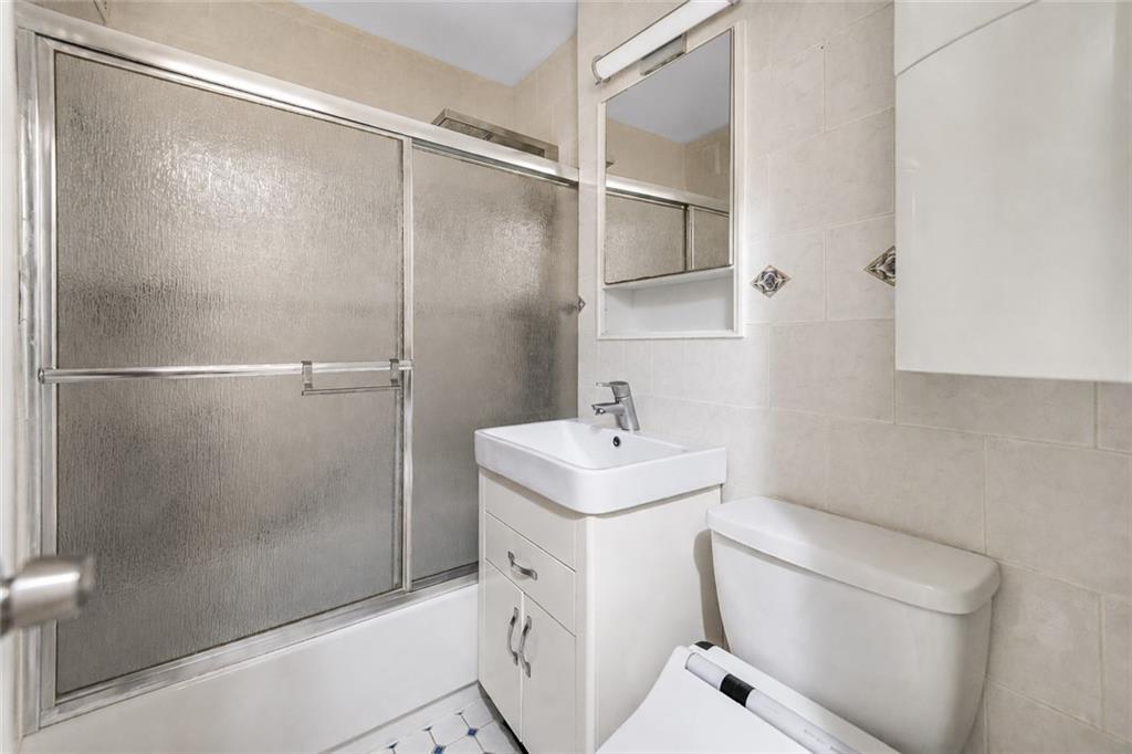 2610 Ocean Parkway 2D