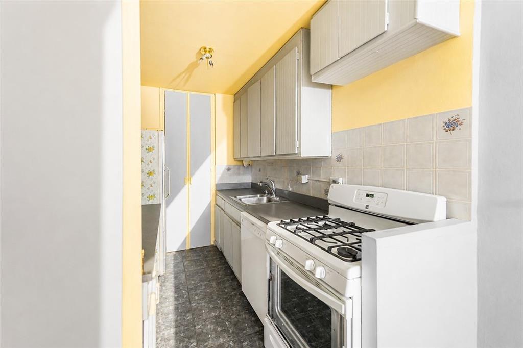 2925 West 5th Street 7D
