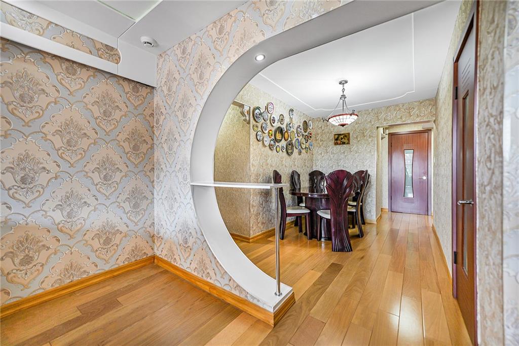 759 East 10th Street 5C