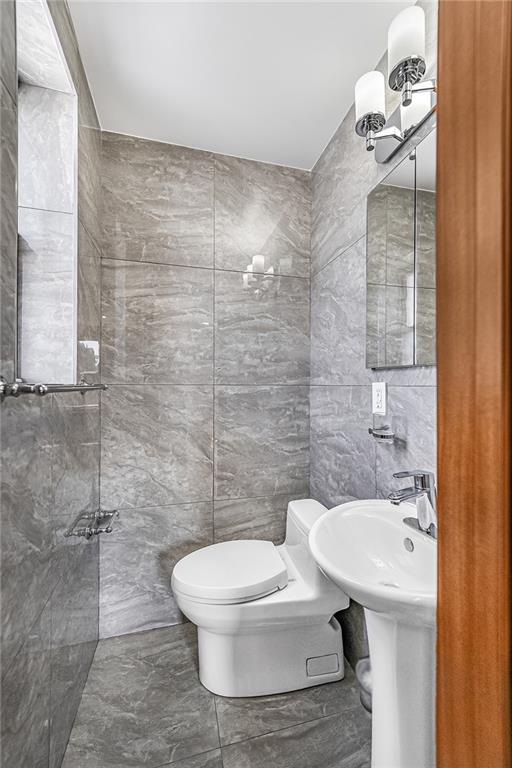 759 East 10th Street 5C