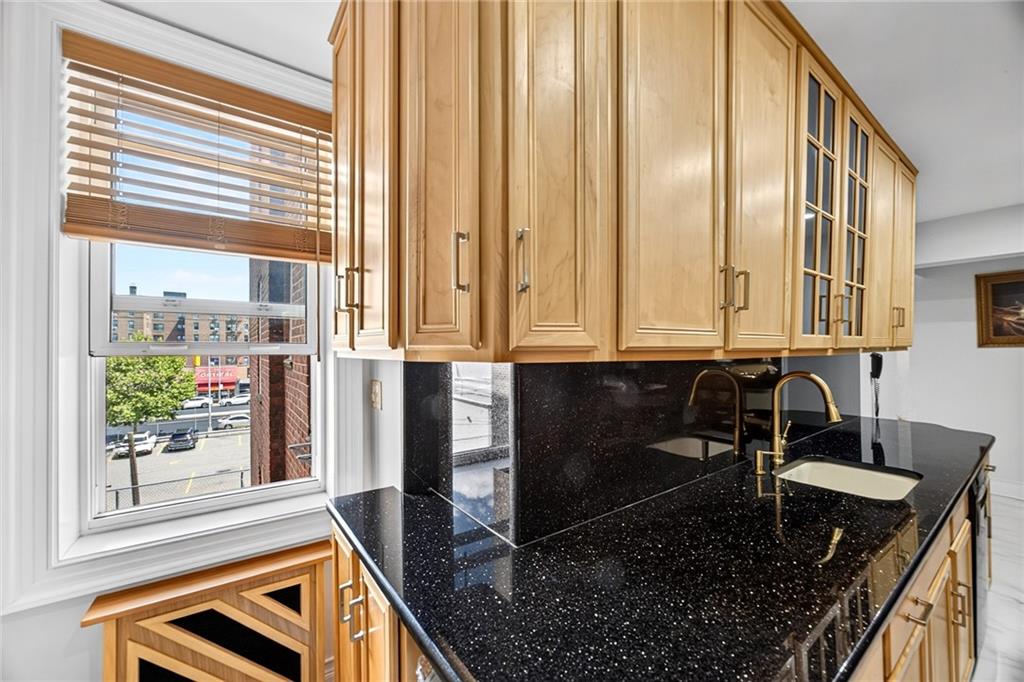 2427 East 29th Street 3G