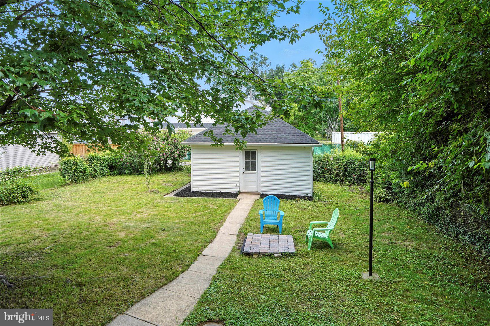 1002 Beaumont Ave