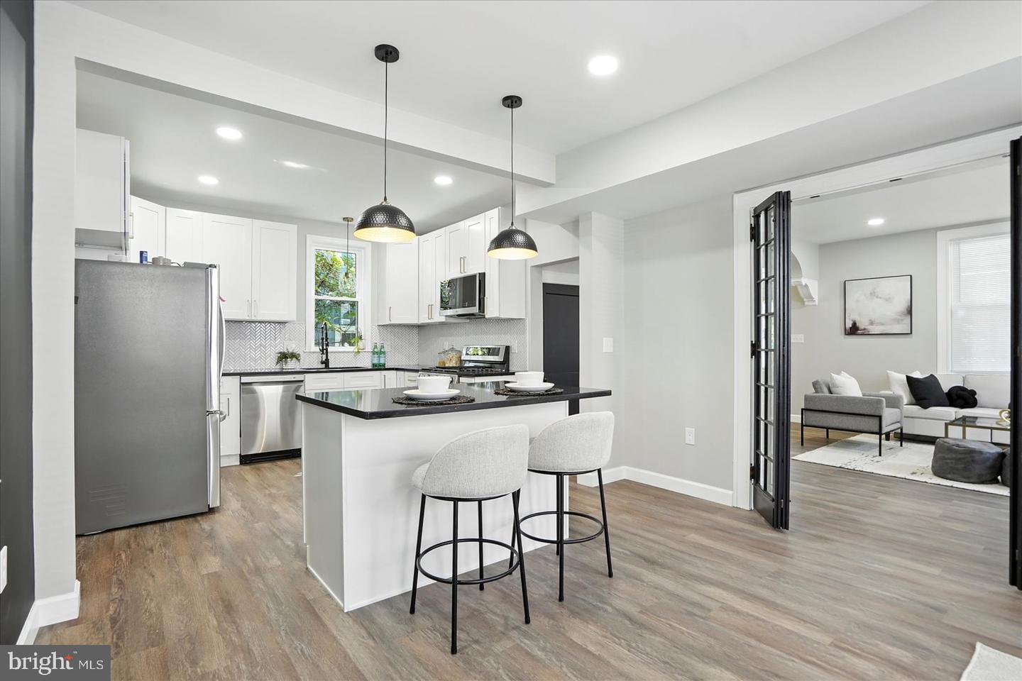 1002 Beaumont Ave