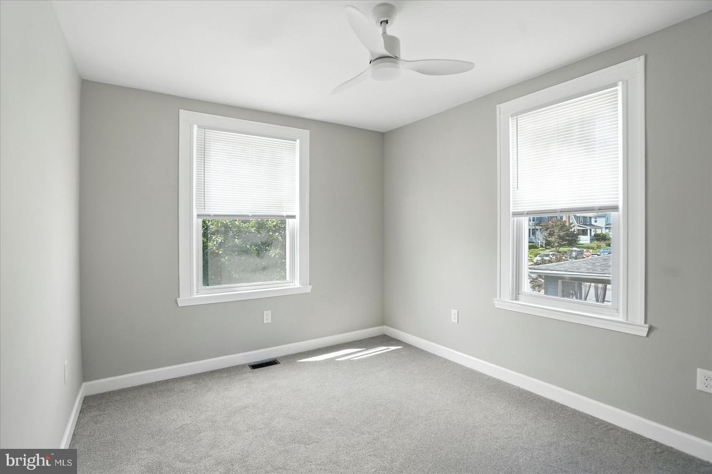 1002 Beaumont Ave