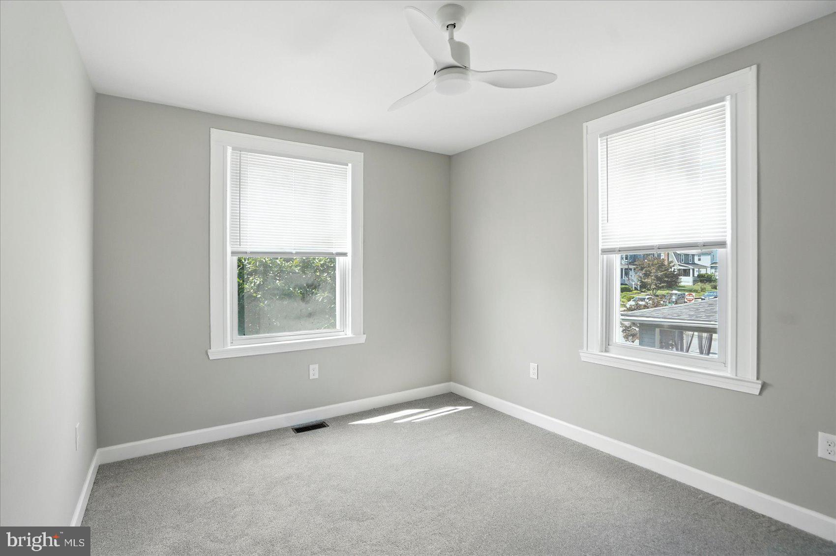 1002 Beaumont Ave