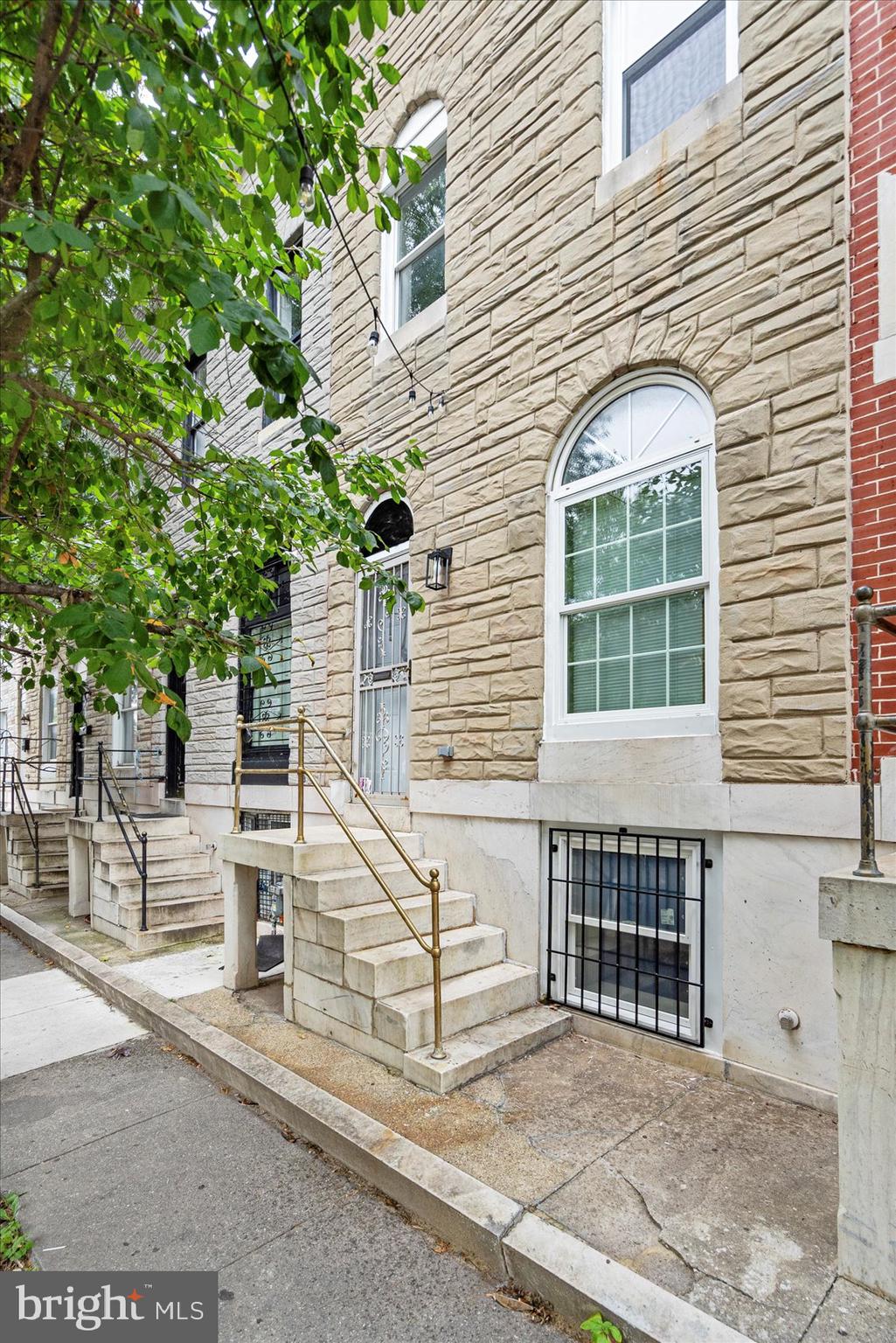 442 N LUZERNE AVENUE