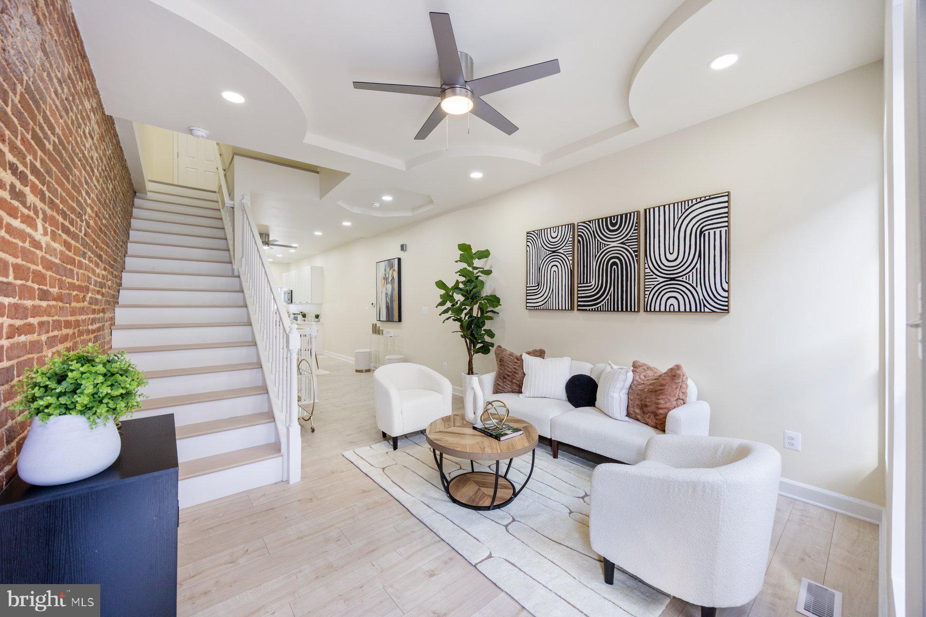1004 BENNETT PLACE