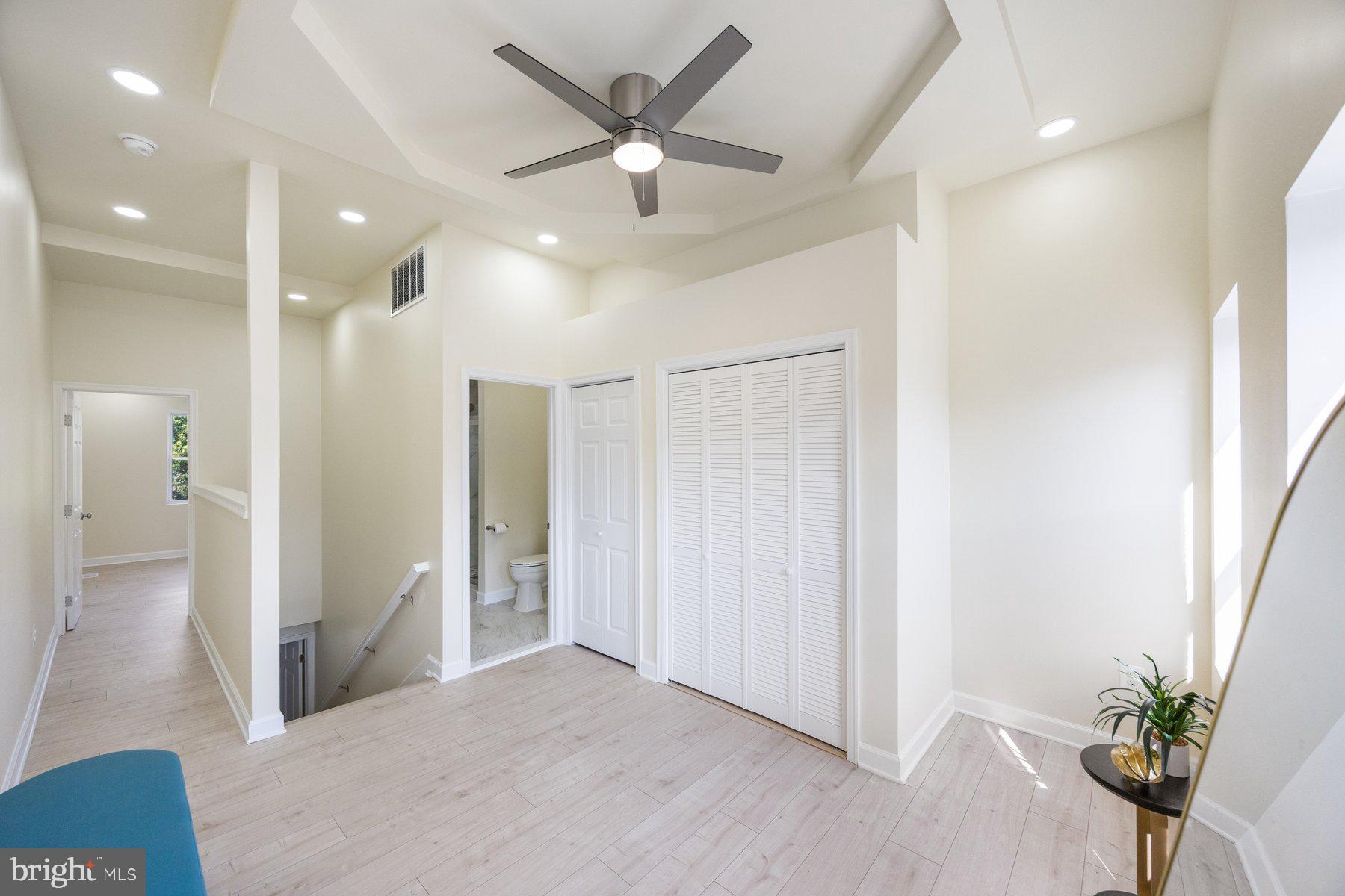 1004 BENNETT PLACE