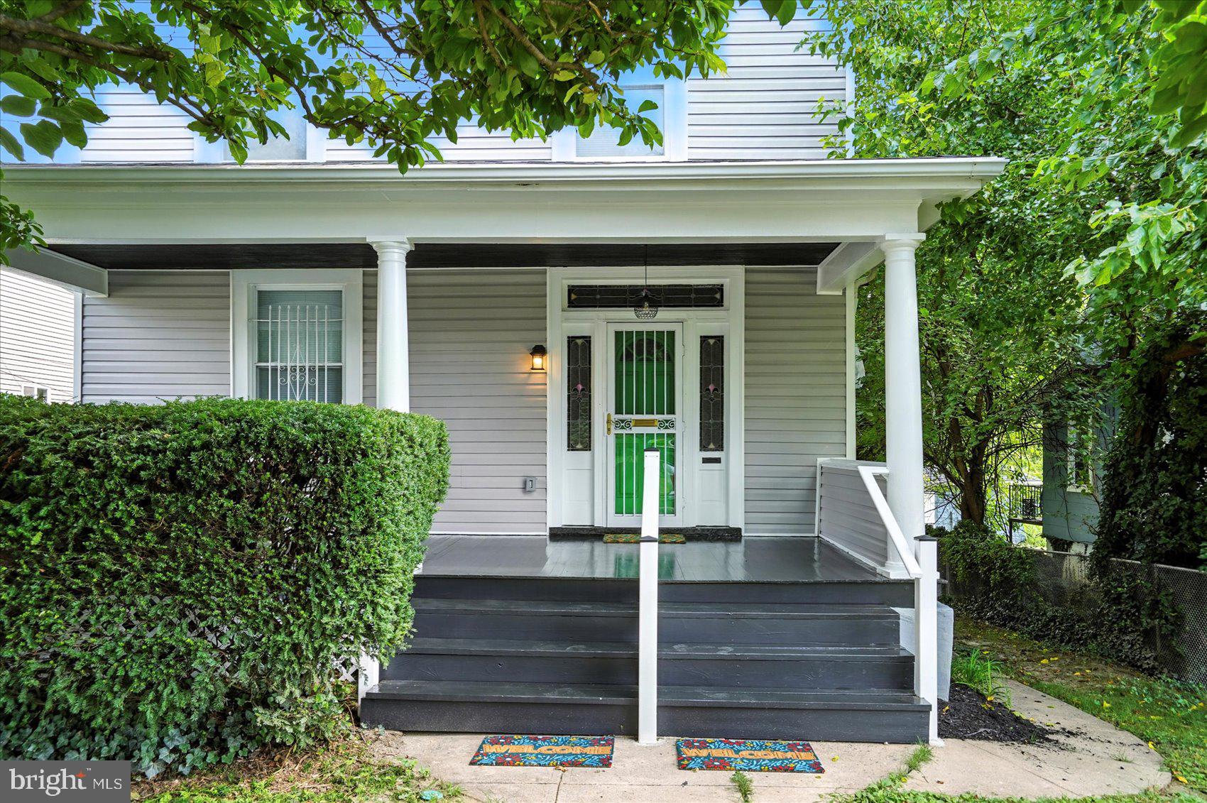 1002 BEAUMONT AVENUE