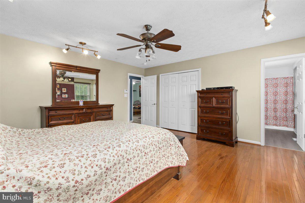 4609 Greencove Cir