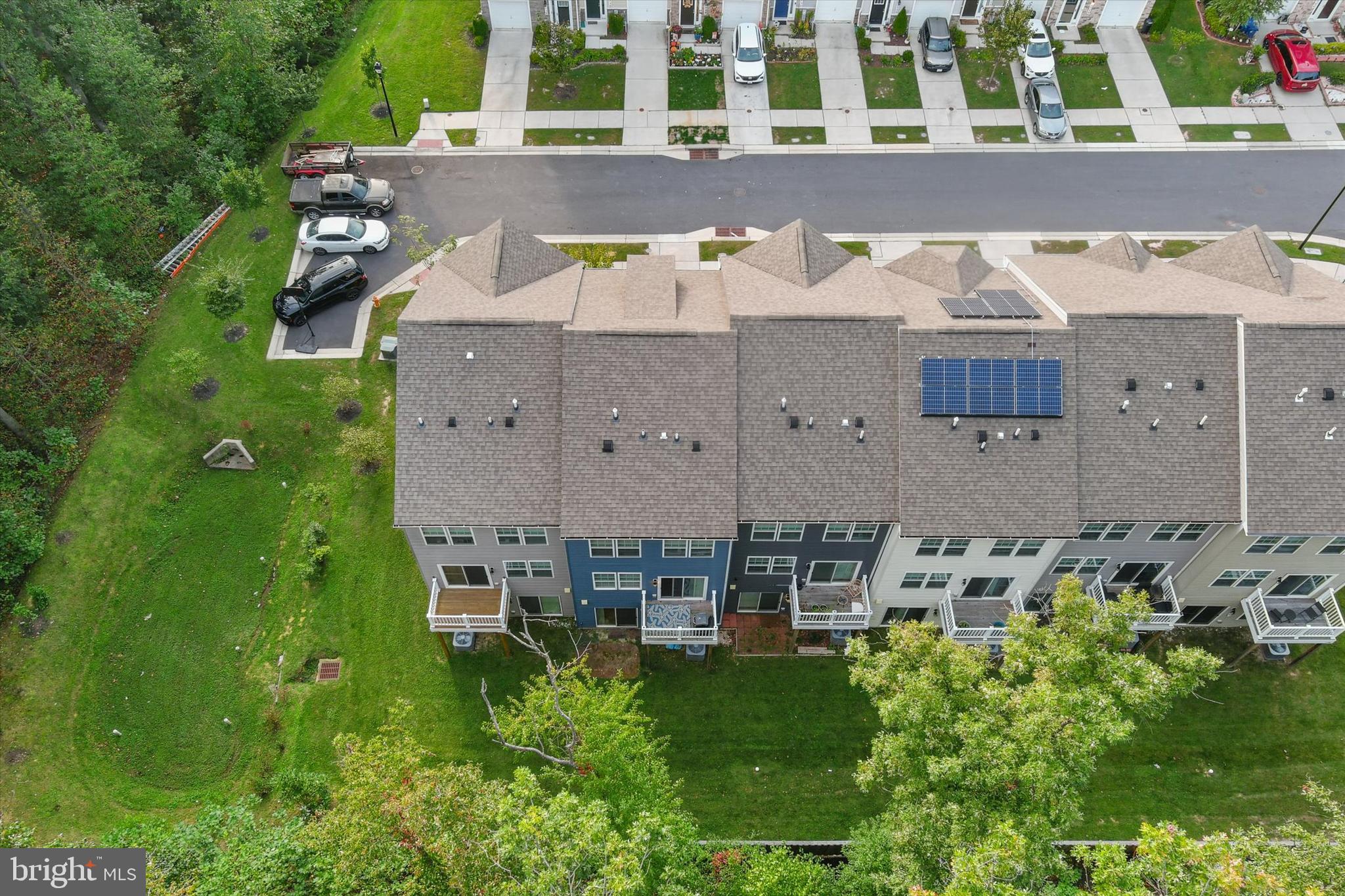 5735 Nicken Ct