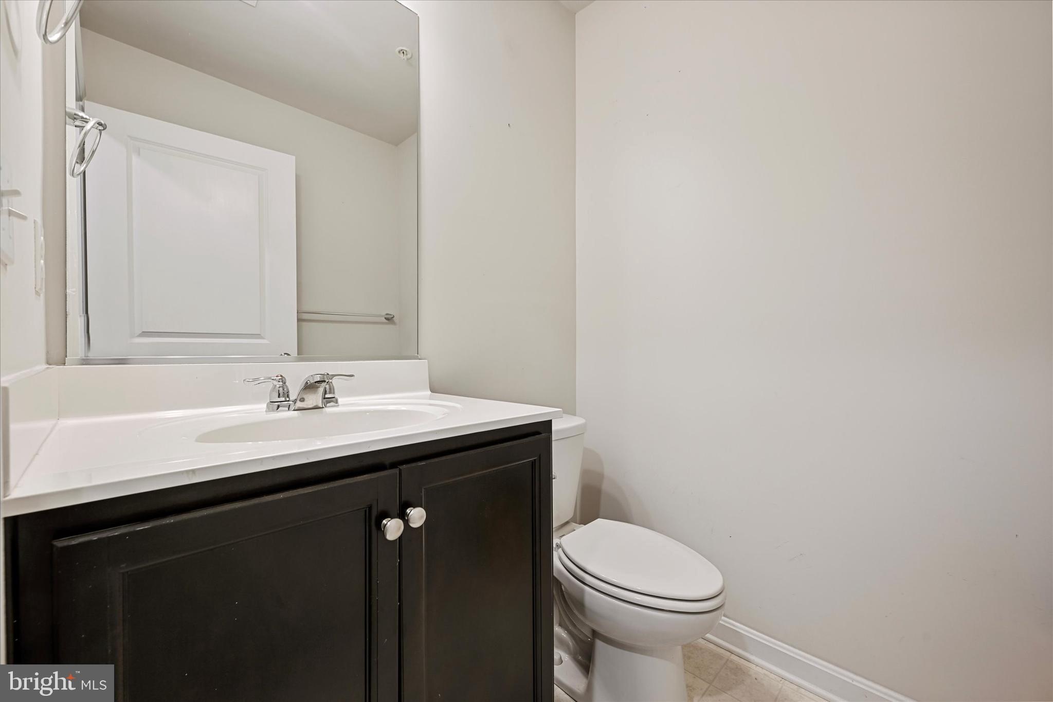 5735 Nicken Ct