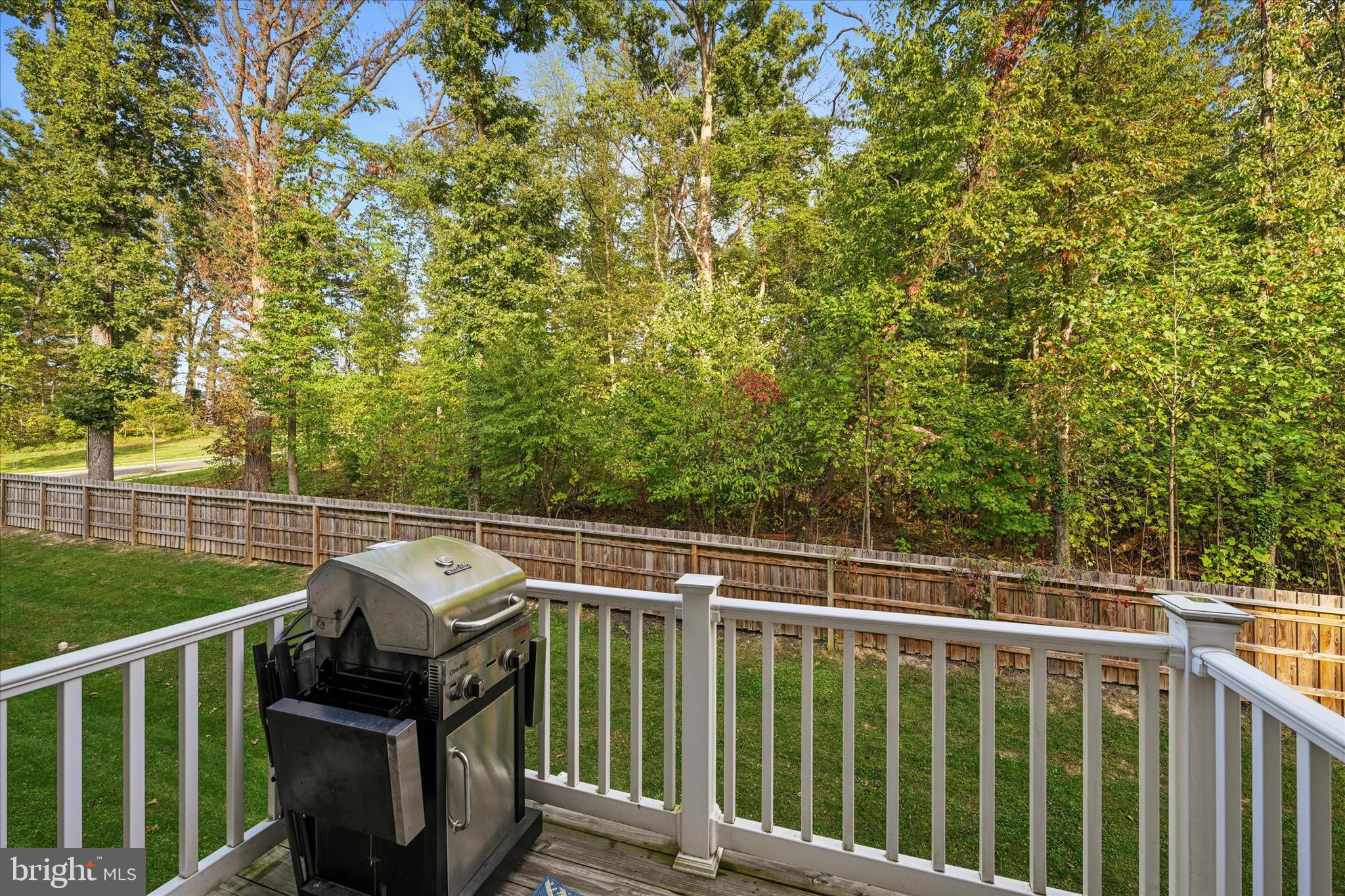 5735 Nicken Ct