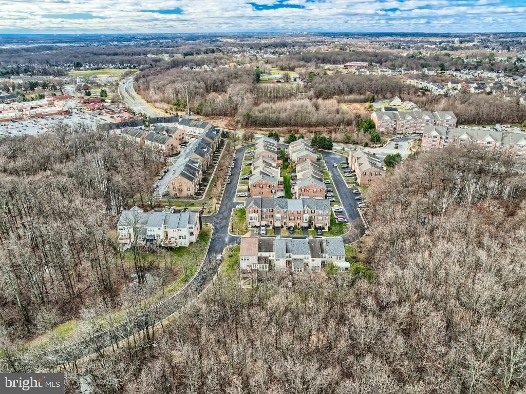 9707 Redwing Dr #9707